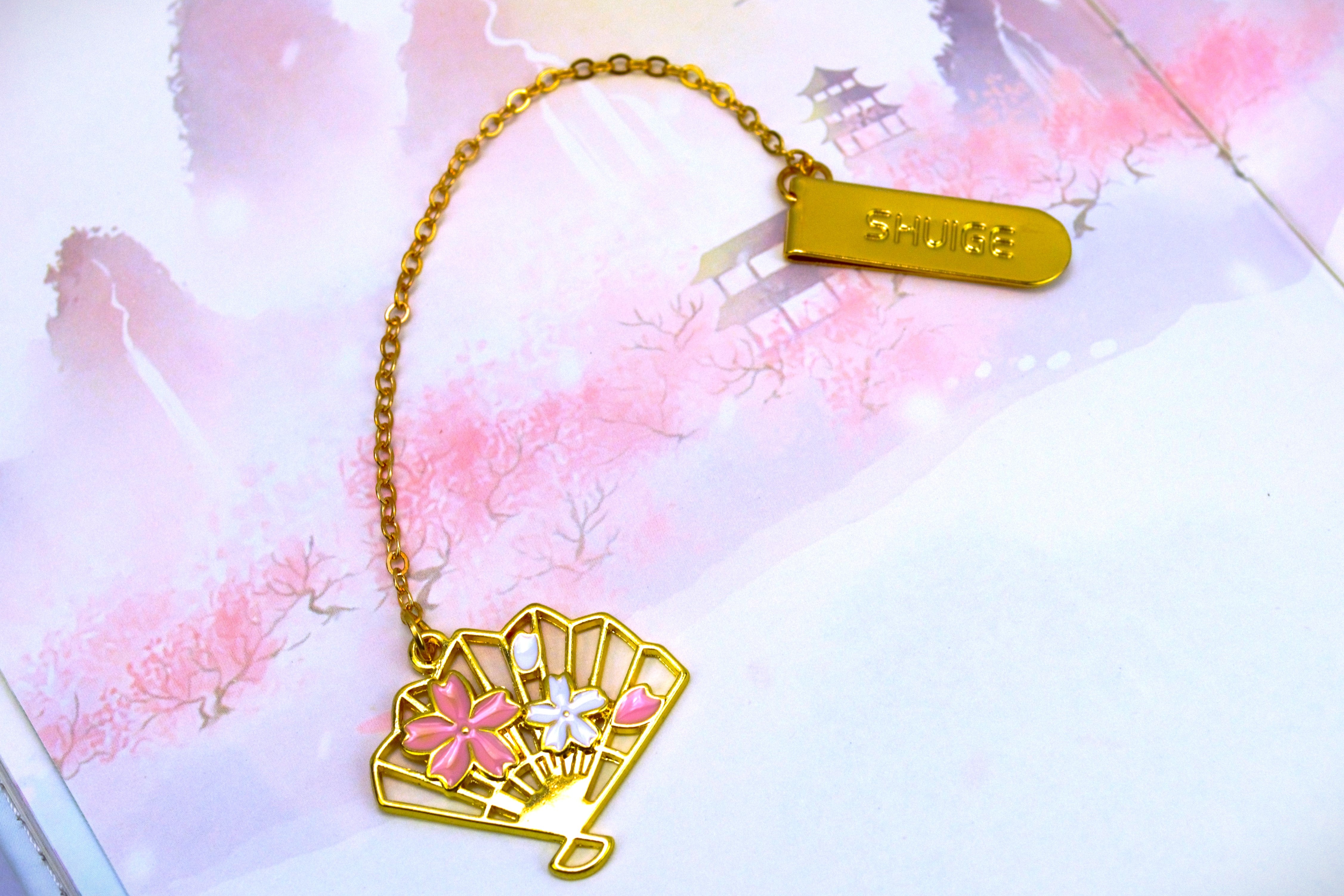 Evan Bookmark Evantai Petals | Medallion Bookmark