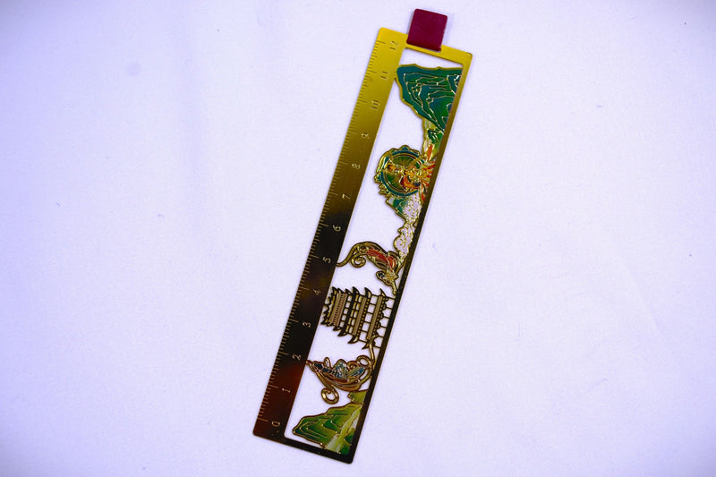 Peaks Palace | Golden Ruler