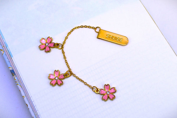 Triple Blossoms | Medallion Bookmark